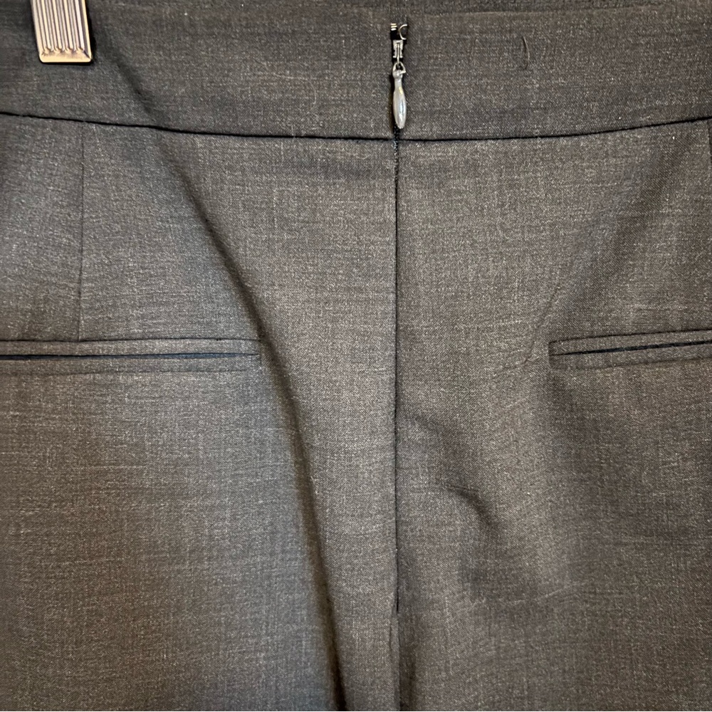 J Crew Gray Stretch Pencil Skirt - size 8​​ - Picture 4 of 7
